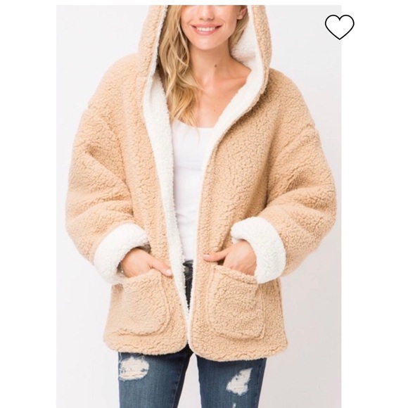 Love Tree Reversible Sherpa Wrap Size 